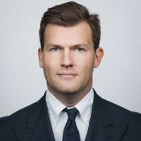 Filip Larsson, Revisor